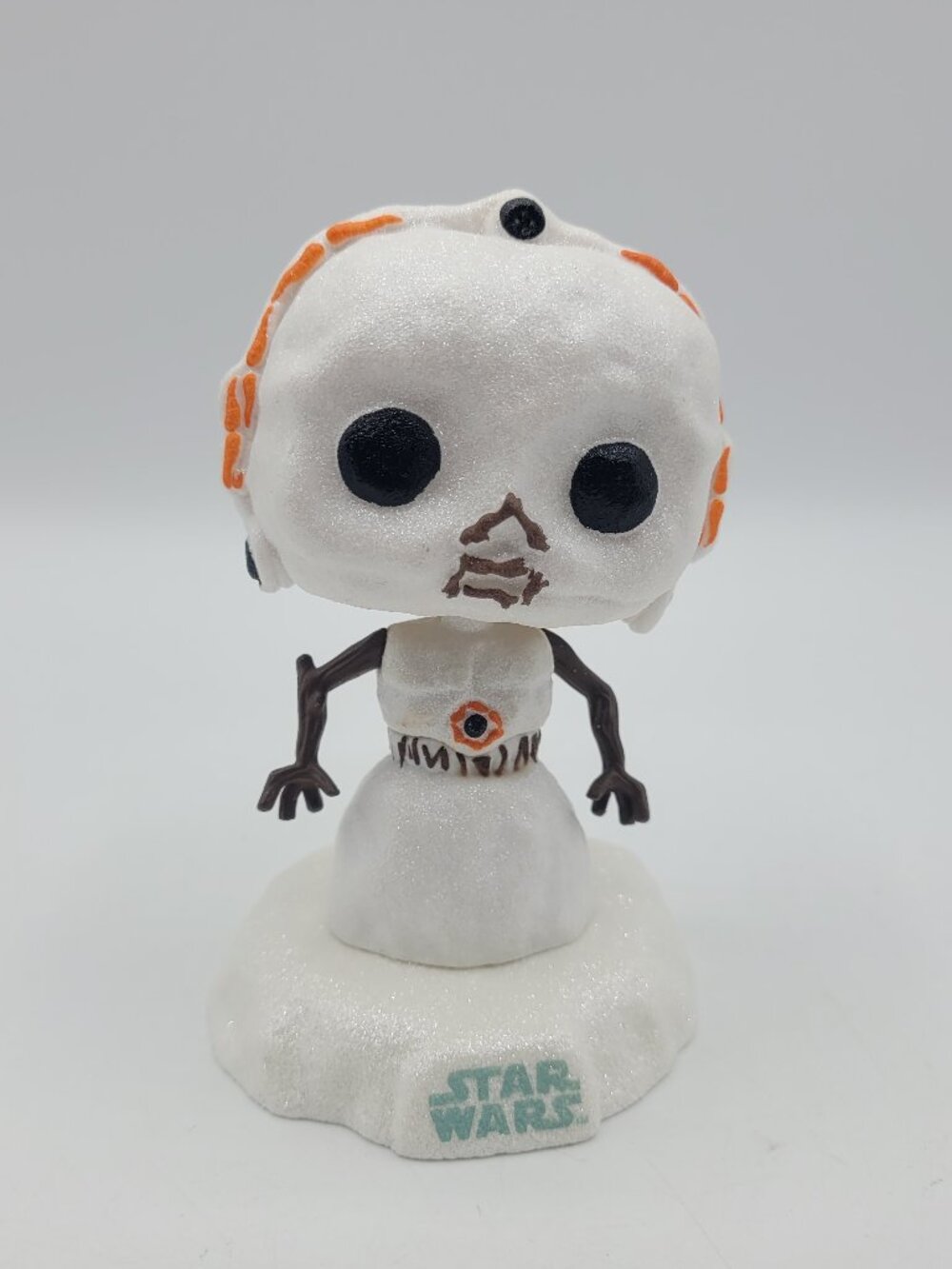Funko Pop! Star Wars C-3PO Snowman #559 Vinyl Figure